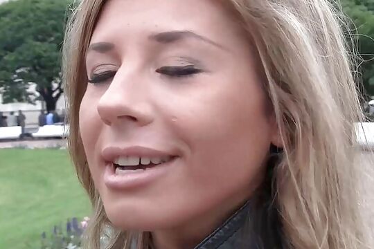 Rocco Siffredi XXX - Adorable skinny teen takes it deep in her ass
