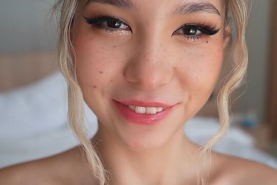 karina_lin XXX - Stunning Blonde and Her Tight Pussy